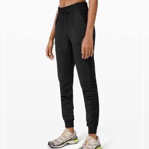 Lululemon Beyond the Studio Jogger Black